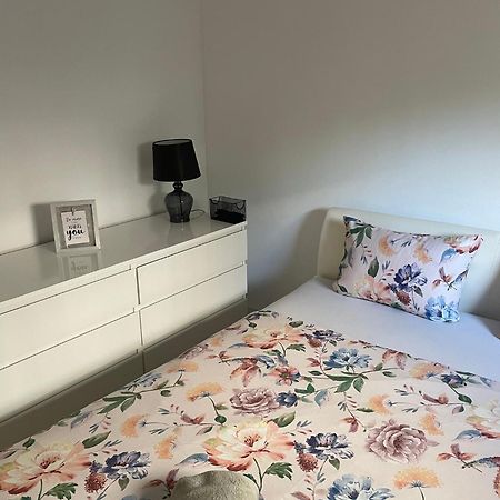 Appartamento Drenova Apartman Fiume Esterno foto