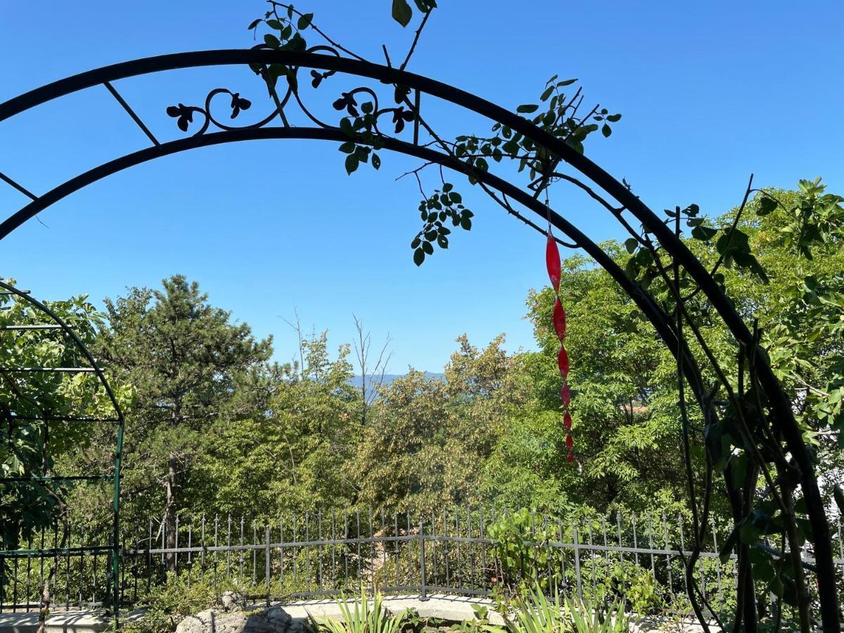 Appartamento Drenova Apartman Fiume Esterno foto