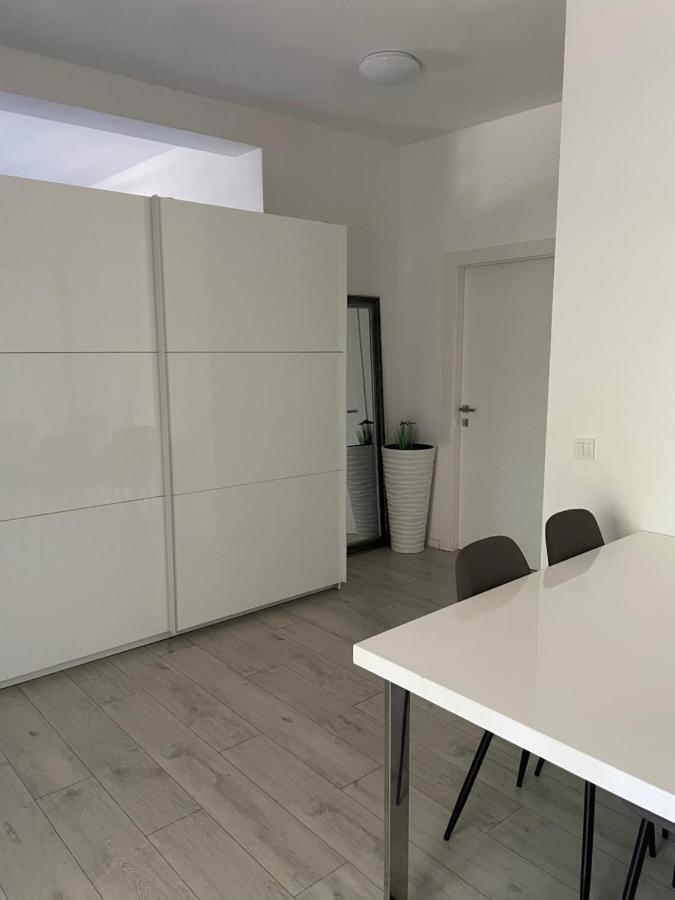 Appartamento Drenova Apartman Fiume Esterno foto